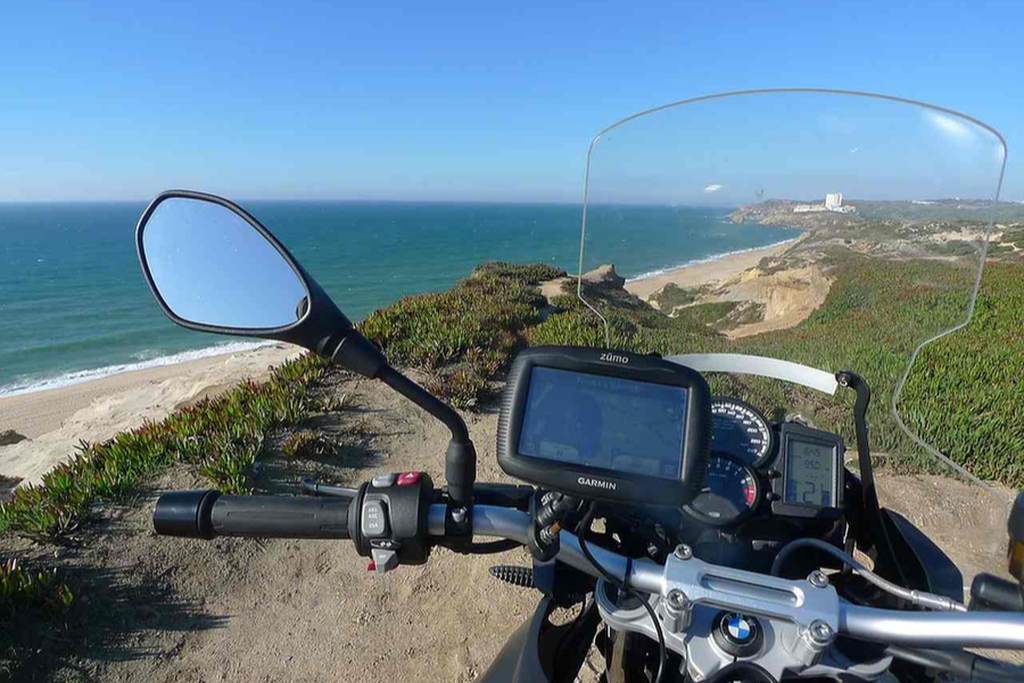 moto (1)_Easy-Resize.com